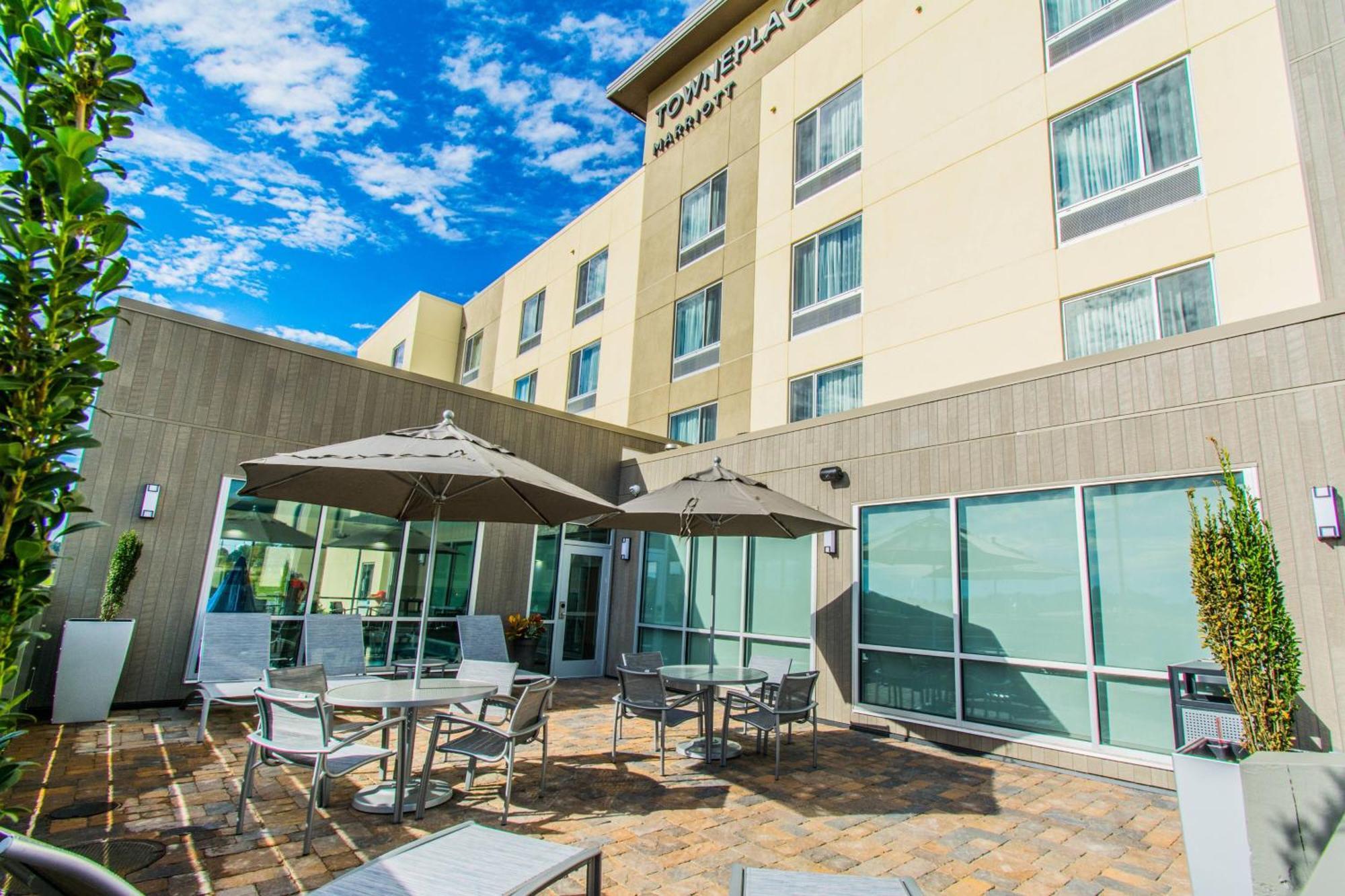 Towneplace Suites By Marriott Evansville Newburgh Bagian luar foto
