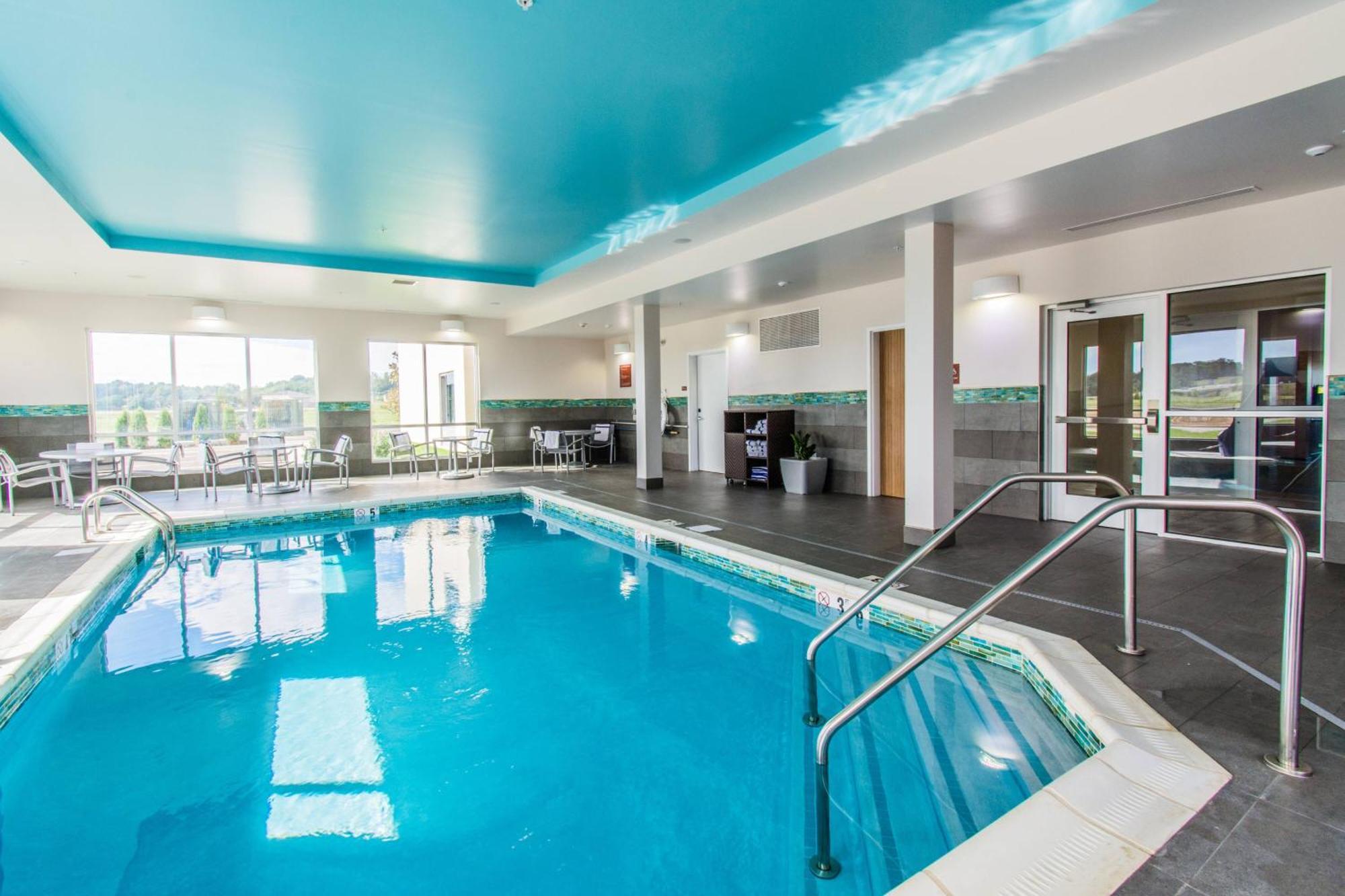 Towneplace Suites By Marriott Evansville Newburgh Bagian luar foto