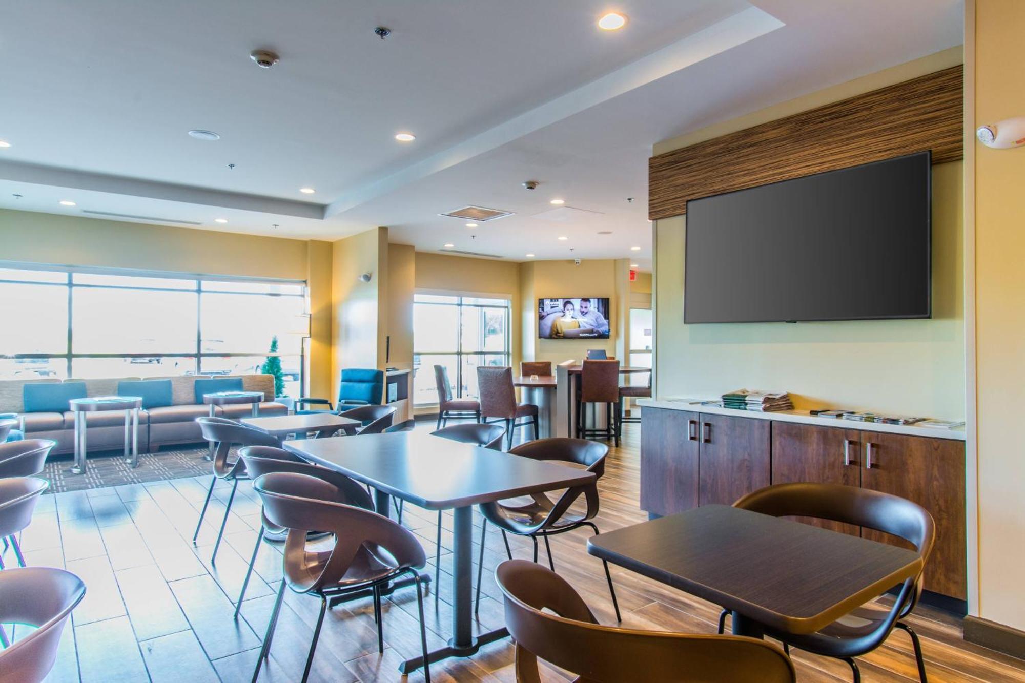 Towneplace Suites By Marriott Evansville Newburgh Bagian luar foto