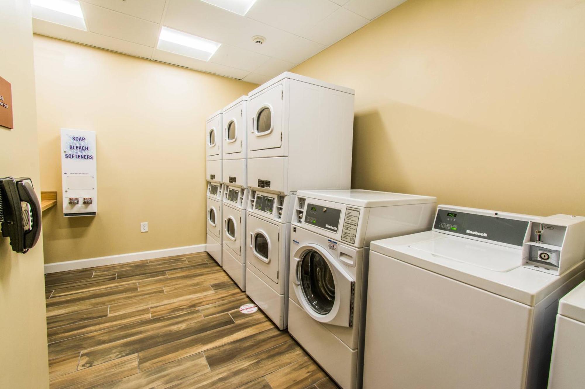 Towneplace Suites By Marriott Evansville Newburgh Bagian luar foto